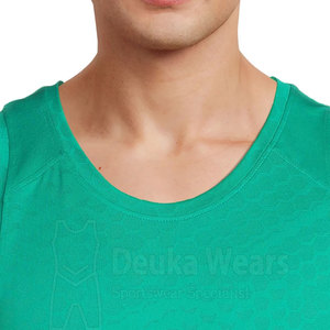 เสื้อกล้ามคอกลมลำลองสไตล์ลำลองสำหรับผู้ชาย ผลิตตามสั่ง MOQ ต่ำ พร้อมลายพิมพ์ตามแบบที่ต้องการ ผลิตจากผ้าฝ้าย 100% ระบายอากาศได้ดี เหมาะสำหรับใส่ในช่วงฤดูร้อน - Product Image 5