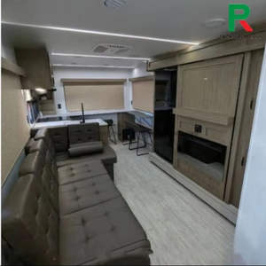 Usado en los EE. UU.: Remolque de Viaje Cómodo y de Calidad para Campamentos de Lujo y Aventuras en RV - Product Image 3