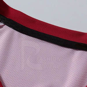 Meilleures ventes Jeunes France Jersey Logo personnalisable Nouvelle arrivée Ensembles de vêtements d'équipe de football Concevez votre propre uniforme - Product Image 3