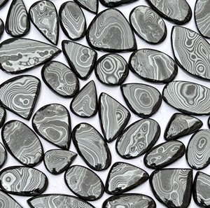 ARHAN GEMS Plata Natural Psilomelane Cabujón suelto Piedras preciosas Forma y tamaño mixtos 10-40mm Lote para la fabricación de joyas - Product Image 2