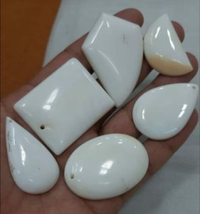 Belle pierre précieuse sculptée Shivalingum en quartz rose en gros Agate Gem Gemsotne naturelle - Product Image 3