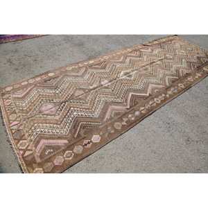 พรมทอสไตล์เทอร์กชิลมีสไตล์วินเทจขนสัตว์สีเบจสีน้ำตาล13.2ft 4.7ชิ้นพร้อมยางรองเย็บปะต่อดีไซน์แอบสแตรกสำหรับวัยรุ่น - Product Image 2