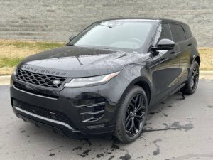 Land Rover Range Rover Evoque R-Dynamic S 2023 Usado en Buen Estado - Product Image 2