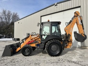 2024 utilisé pour la chargeuse-pelleteuse Case 580SV avec moteur Kubota Cylindre hydraulique Eaton Garantie 1 an-Composants de base inclus - Product Image 5