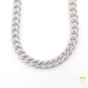 Excelente calidad VVS Moissanite Diamond Cadena de eslabones cubanos Chapado en oro para eventos sociales Uso disponible a buen precio - Product Image 3