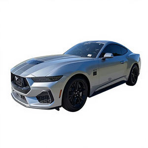 Nuevo Chevrolet Suburban SUV 2026 Euro VI, 6 Asientos, Automático, Cuero Oscuro, R20, Luces LED, Tracción Trasera, Aleación de Aluminio, Panorámico - Product Image 1