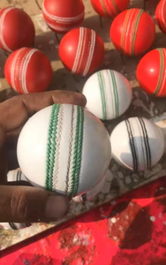 Balle de cricket blanche balles dures livraison dans le monde entier meilleur prix balle de cricket dure bonne qualité balle dure en cuir de haute qualité - Product Image 5