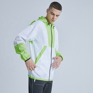 Chaqueta cortavientos personalizada impermeable a prueba de viento de nailon con cremallera Chaqueta ligera de marca para uso al aire libre y uso informal - Product Image 6