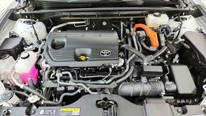 รถ Crown XLE AWD พวงมาลัยซ้าย ปี 2024 มาตรฐานไอเสียยูโร 3 วิ่ง 50,001-75,000 ไมล์ - Product Image 6