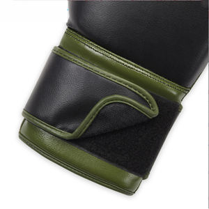 Guantes de Boxeo de Cuero Genuino Hechos en Pakistán, Último Diseño, Unisex, Venta al por Mayor, Mejor Producto, Guantes de Boxeo de Cuero de Alta Calidad - Product Image 5