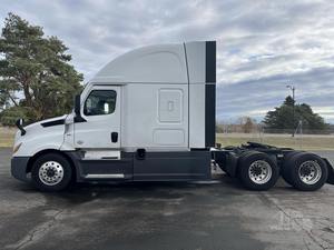 2023 <span class=keywords><strong>freightliner</strong></span> รถบรรทุก125 Cascadia 6x4 6x6 500Hp ดีเซลยูโร2ปล่อยความจุ5200ปอนด์ - Product Image 5