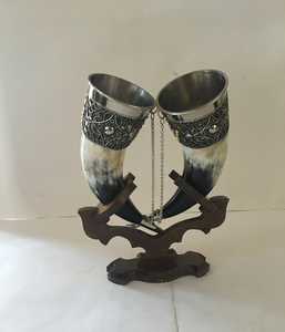 Corne à bière décorative en laiton de qualité supérieure et corne naturelle, style vintage, accessoires de cuisine - Product Image 1