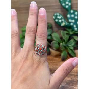 Bague de collection culturelle Zuni en corail et argent sterling, taille 6.5 - Product Image 2