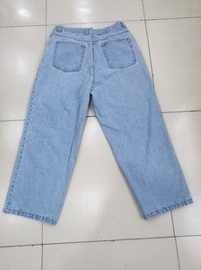 Veste en cuir sur mesure avec coupe haute et silhouette à jambes larges, en cuir de vache et toile, populaire pour l'esthétique streetwear - Product Image 3