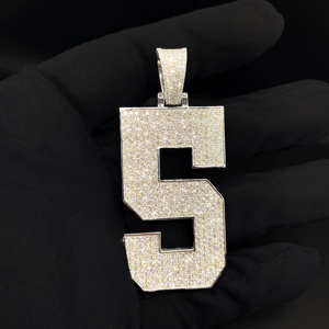 Pendentif personnalisé haut de gamme en alliage de style hip-hop chrétien avec diamants CZ glacés - Product Image 1