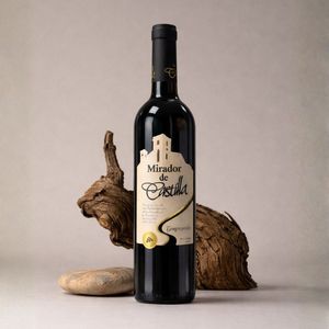 Mirador de Castilla, Vino Tinto Tempranillo, 100% Tempranillo, 13.13.5% ABV, Vino Tinto Español, 750 ml - Product Image 3