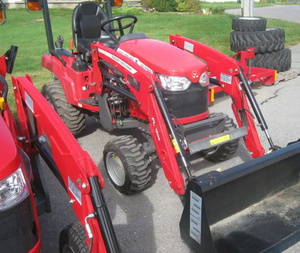 Massey Ferguson Mini Loader GC 1723E GC 1725M 1835E 2860M 2860E 2850M para la venta 2WD Rueda Tractor agrícola 4x4 Bomba de núcleo Caja de cambios - Product Image 1