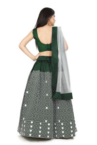 Conjunto Tradicional Indio de Lehenga Choli Shoryam para Niñas, Falda Larga Étnica Verde Esmeralda, Top para Fiesta, Diwali, Boda - Product Image 4