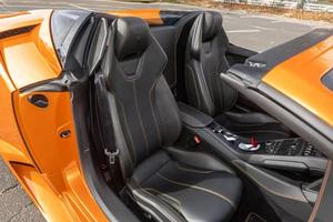 TOP VENTAS 2016 Lamborghini Huracán LP610-4 Spyder, V10 de 610 HP, Tracción Total, Color Arancio Borealis, Sin Modificaciones - Product Image 4