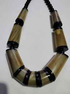 Collar de cuerno de búfalo de buey pulido de artesanías naturales de alta calidad con diamante estilo cristiano religioso gran oferta para fiestas - Product Image 3