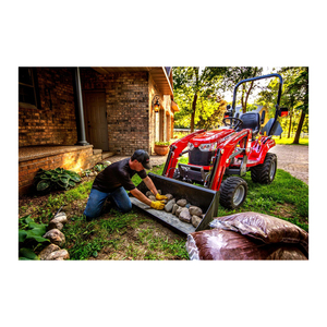 Massey Ferguson GC1725M tracteur compact puissant avec hydraulique fiable pour les travaux d'aménagement paysager lourds - Product Image 5