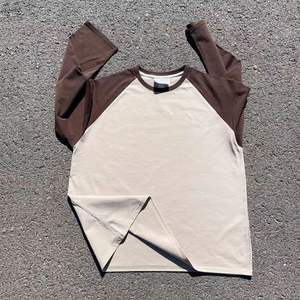 Streetwear grande taille personnalisé surdimensionné t-shirt à manches longues double couche à imprimé graphique à manches raglan pour hommes - Product Image 6