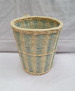 Panier rond classique en rotin tressé, idéal pour l'organisation de la maison et de la cuisine - Hanoi - Product Image 5
