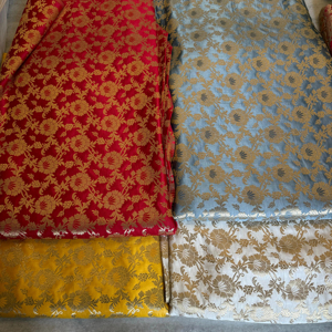 Tissu de brocart de soie Banarasi de luxe Textile Jacquard tissé à la main de qualité supérieure tricoté brodé garçons vêtements ethniques précoupés - Product Image 1