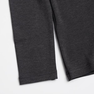 Camiseta de ropa de mujer, camiseta de otoño con cuello en V, camiseta de manga larga, Camiseta ajustada de diseño a la moda para mujer - Product Image 4