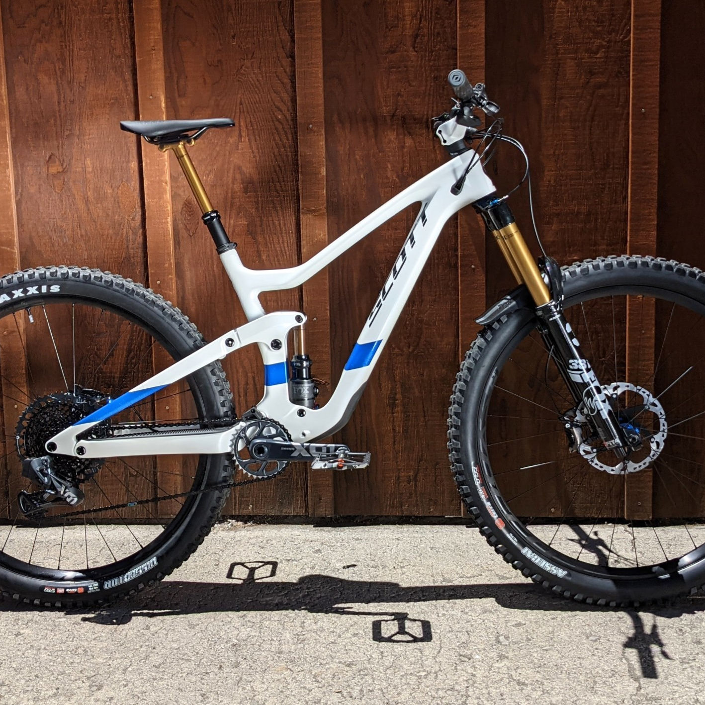 HOT SALE for Scott Bikes Premium Mountain Road Cycles