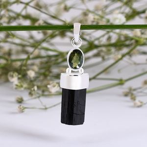 Pendentif Moldavite en pierres précieuses naturelles fait à la main en argent sterling 925 or jaune symbole chrétien bijoux en gros cadeau pour elle - Product Image 3