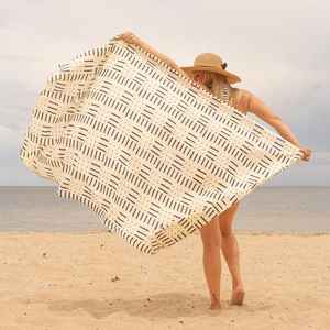 Pareo de Algodón con Estampado Tribal Geométrico, Estilo Bohemio, para Playa - Product Image 1