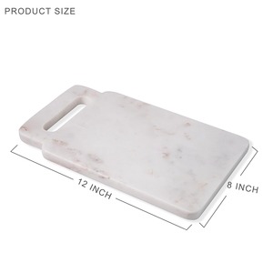 Planche à découper minimaliste blanche et élégante Dalle de découpe de designer de qualité supérieure pour la préparation des aliments et l'affichage de table dans la cuisine - Product Image 2