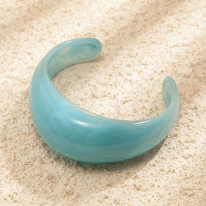 โปรโมชันใหม่ล่าสุดอะคริลิคโปร่งแสงแบบวินเทจกำไลขนาดใหญ่สำหรับผู้หญิงบุคลิกพังก์หินอ่อนอะซิเตทรูปทรงเรขาคณิต - Product Image 2