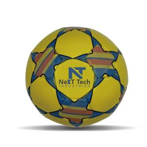 Balón de entrenamiento de fútbol de Next Tech Industries Material de PU para fines de entrenamiento con diseño personalizado y logotipo personalizado - Product Image 1