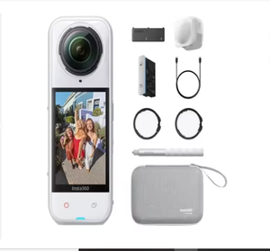 Cámara de acción Insta360 Ace Pro 2 Xplorers 2, completamente nueva en caja, con batería, resistente al agua. - Product Image 1