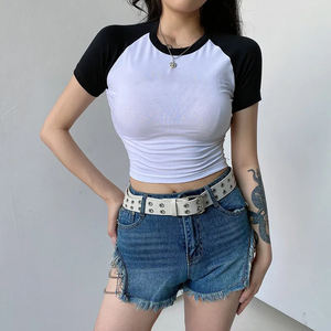 ผู้ผลิตเสื้อยืดผู้หญิงแบบกำหนดเอง OEM เสื้อยืดผ้าฝ้ายเนื้อนุ่ม ระบายอากาศได้ดี สวมใส่สบายทุกวัน สไตล์สตรีทแวร์ พิมพ์ลายแบรนด์ส่วนตัว ขายส่ง - Product Image 5