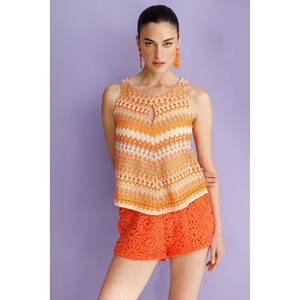 Blusa Casual con Cuello Halter para Mujer, Corte Regular, con Logotipo Frontal, Manga Corta, Disponible en Tallas XS y XL - Product Image 3