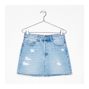 Lote de existencias de calidad premium/Overstock Apparels Etiquetas de marca Minifalda de mezclilla elástica para mujer Falda corta de jeans retro de cintura alta - Product Image 3