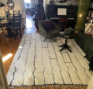 Tapis géométrique moderne à poils longs abstrait tapis marocain à poils longs ligne blanche et noire Design abstrait pour salon chambre à coucher chambre d'enfants - Product Image 1