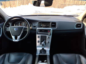 V*olvo S60 T5 Inscription d'occasion de 2017 - Product Image 2