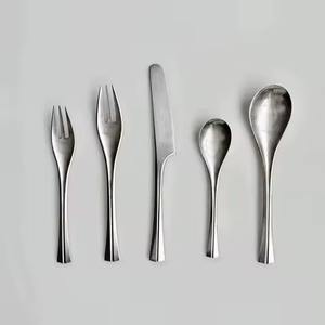 Ensemble de couverts en acier inoxydable de qualité supérieure pour les restaurants, les maisons, finition miroir de luxe, couverts pour les tables anciennes - Product Image 1