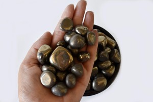 Piedras de Pirita Pulidas al por Mayor, Color Verde Atractivo, Cristal Tallado para Decoración - Product Image 5
