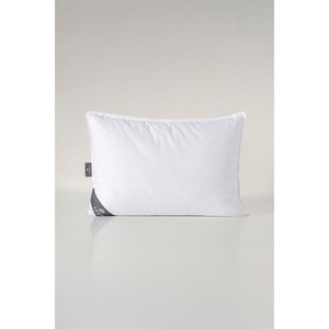 Oreiller en duvet de canard Varol Basic Series, 30% de duvet pour un sommeil confortable - Product Image 1