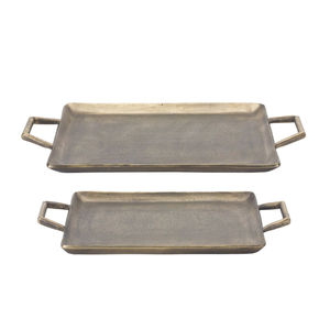 Plateau de service rustique en laiton doré antique pour restaurant, maison, cuisine, vaisselle, plateau de service pour aliments et collations avec poignée - Product Image 1