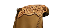 Chaps d'équitation western en cuir de qualité supérieure, confortables et personnalisables, avec un matériau durable et résistant pour l'équitation.