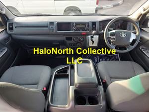 Toyota Hiace Commuter Bus 2014 Usado, Volante a la Derecha, Transmisión Automática/Manual, Furgoneta Económica Usada, Tracción Trasera, Motor Diésel, 15 Asientos - Product Image 3