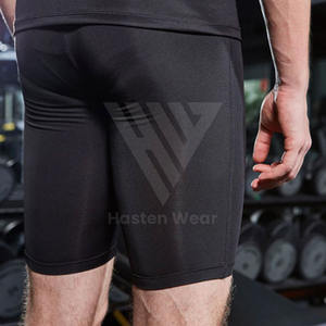 Shorts de sport pour hommes écologiques, impression de logo personnalisée, taille élastique, shorts de musculation pour hommes - Product Image 3