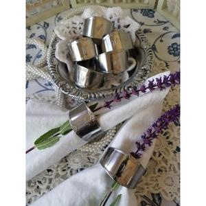 Affordable Stainless Steel Napkin Ring Elegant <b>Mirror</b> Finished for Classic Dining <b>Table</b> Elegant Appeal - Product Image 6