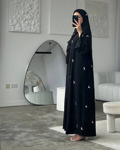 ชุดมุสลิมอาบายาปักลายดวงจันทร์แบบดั้งเดิมสวยงามสวยงาม - Product Image 1